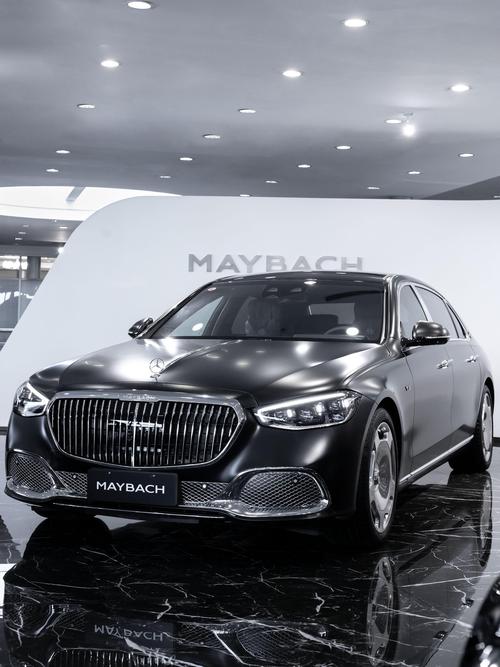 重庆永川区展信同企业管理咨询岚图汽车的售后服务让用户无忧出行，迈巴赫未来的豪华车趋势